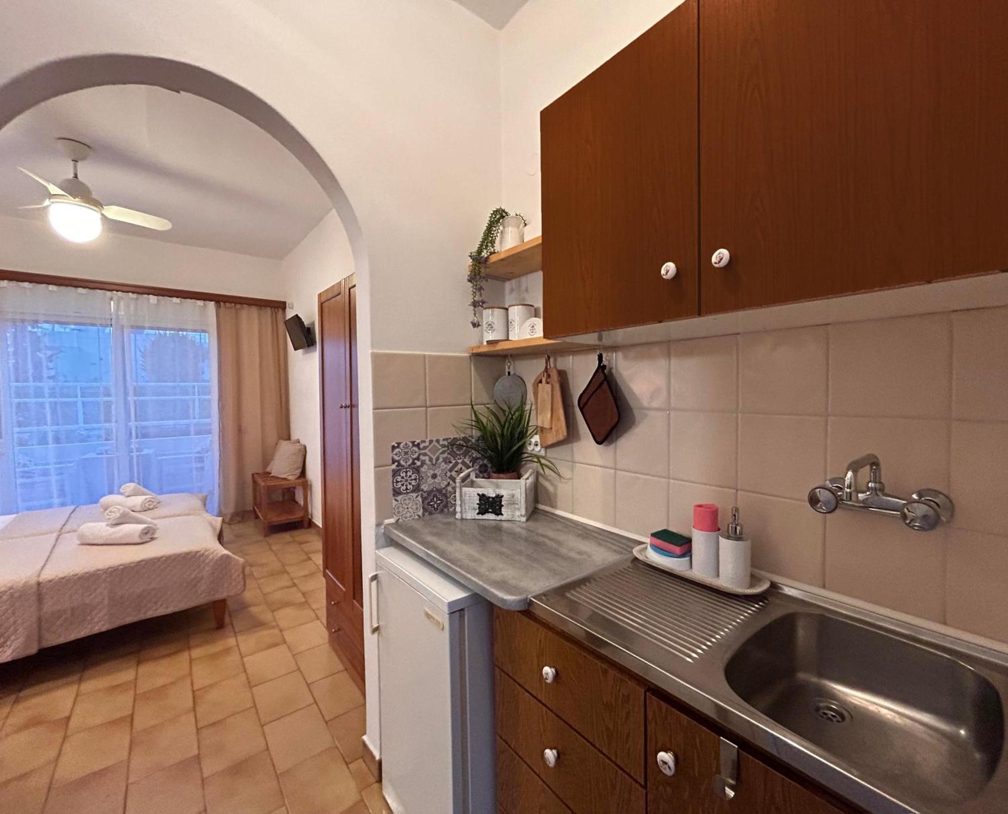 Angelos Studios 1-2 In Faliraki Rhodes-Ground Floor Kültér fotó